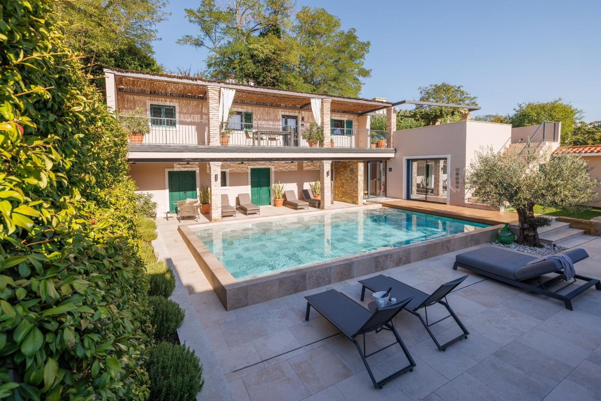 Vila Robida Rooms & Spa Crni Kal Exterior photo